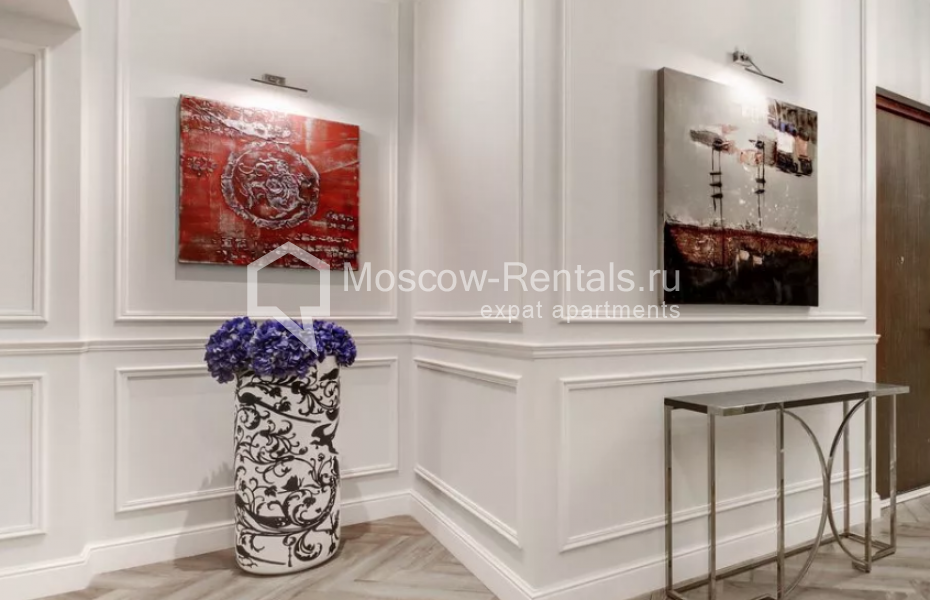 Photo #2 4-room (3 BR) apartment for <a href="http://moscow-rentals.ru/en/articles/long-term-rent" target="_blank">a long-term</a> rent
 in Russia, Moscow, Malaya Lubyanka str, 16
