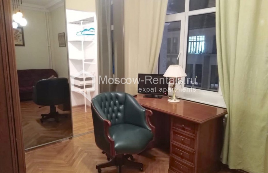 Photo #16 3-room (2 BR) apartment for <a href="http://moscow-rentals.ru/en/articles/long-term-rent" target="_blank">a long-term</a> rent
 in Russia, Moscow, Bolshaya Dmitrovka str, 21/7С2
