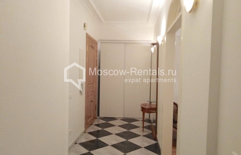 Photo #2 3-room (2 BR) apartment for <a href="http://moscow-rentals.ru/en/articles/long-term-rent" target="_blank">a long-term</a> rent
 in Russia, Moscow, Bolshaya Dmitrovka str, 21/7С2