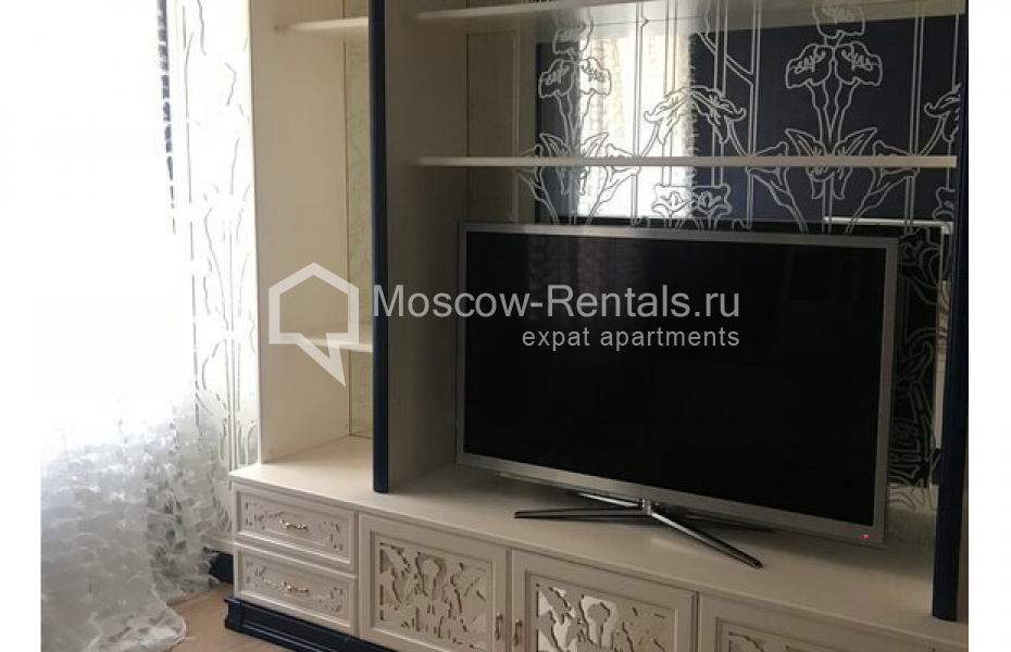 Photo #7 3-room (2 BR) apartment for <a href="http://moscow-rentals.ru/en/articles/long-term-rent" target="_blank">a long-term</a> rent
 in Russia, Moscow, Strastnoi blv., 4С3