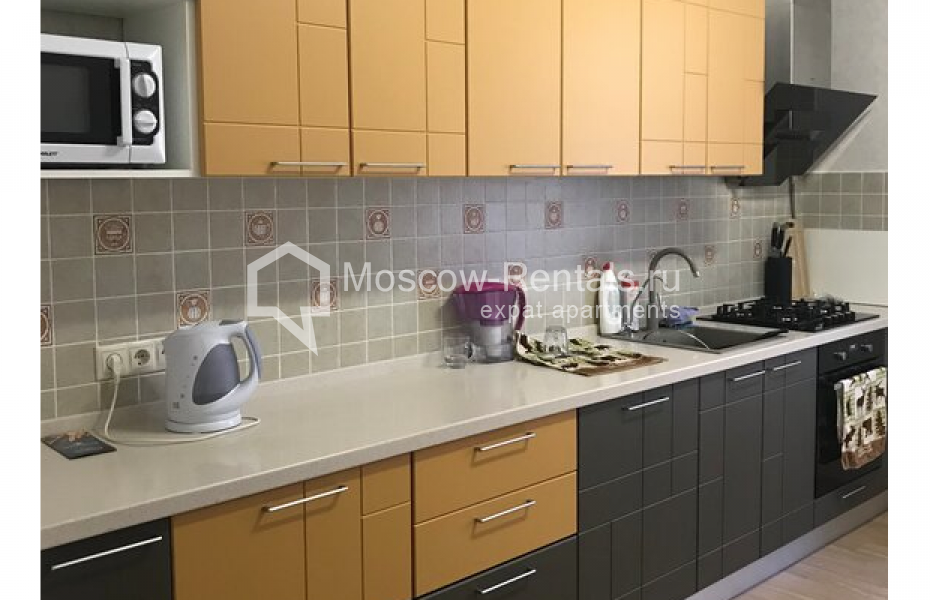 Photo #3 3-room (2 BR) apartment for <a href="http://moscow-rentals.ru/en/articles/long-term-rent" target="_blank">a long-term</a> rent
 in Russia, Moscow, Strastnoi blv., 4С3