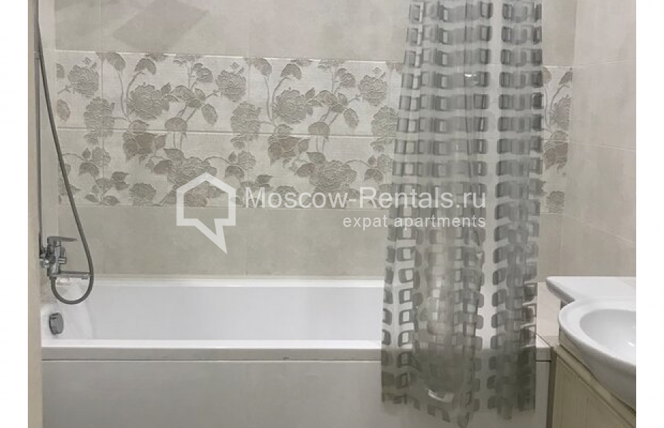 Photo #12 3-room (2 BR) apartment for <a href="http://moscow-rentals.ru/en/articles/long-term-rent" target="_blank">a long-term</a> rent
 in Russia, Moscow, Strastnoi blv., 4С3