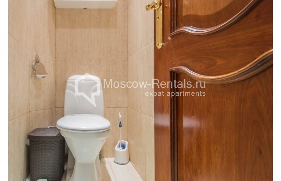 Photo #12 3-room (2 BR) apartment for <a href="http://moscow-rentals.ru/en/articles/long-term-rent" target="_blank">a long-term</a> rent
 in Russia, Moscow, B. Patriarchi lane, 8С1