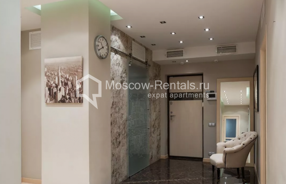 Photo #10 4-room (3 BR) apartment for <a href="http://moscow-rentals.ru/en/articles/long-term-rent" target="_blank">a long-term</a> rent
 in Russia, Moscow, Khamovnicheskyi Vals str, 36
