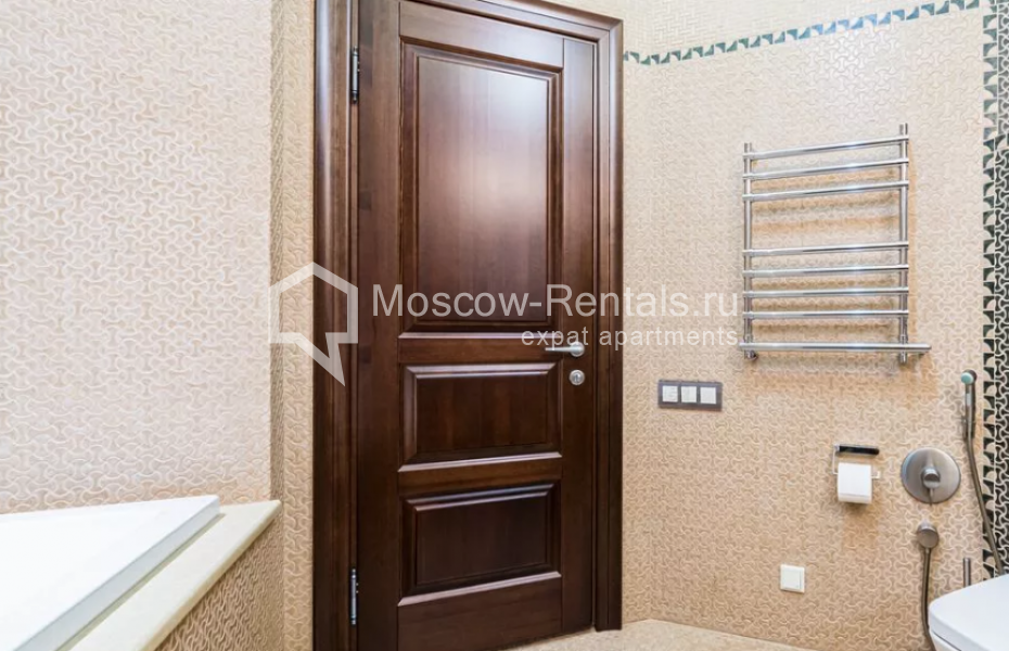 Photo #12 4-room (3 BR) apartment for <a href="http://moscow-rentals.ru/en/articles/long-term-rent" target="_blank">a long-term</a> rent
 in Russia, Moscow, Lomonosovskyi prosp, 25 к 2