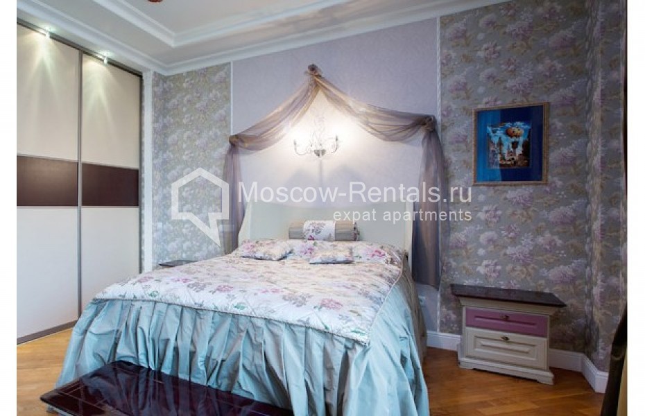 Photo #9 3-room (2 BR) apartment for <a href="http://moscow-rentals.ru/en/articles/long-term-rent" target="_blank">a long-term</a> rent
 in Russia, Moscow, Veskovskyi lane, 3