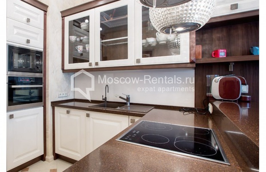 Photo #6 3-room (2 BR) apartment for <a href="http://moscow-rentals.ru/en/articles/long-term-rent" target="_blank">a long-term</a> rent
 in Russia, Moscow, Veskovskyi lane, 3
