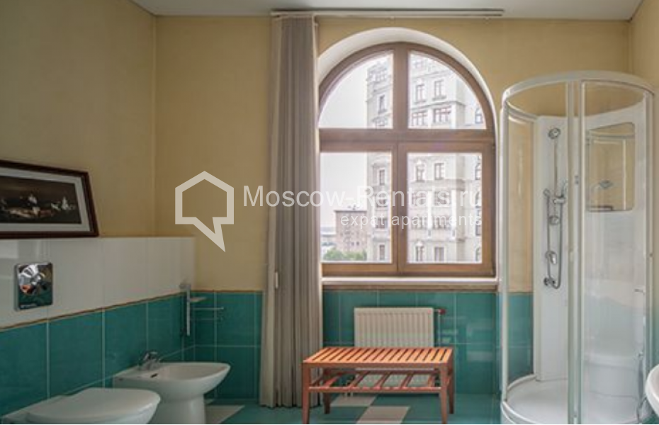 Photo #8 3-room (2 BR) apartment for <a href="http://moscow-rentals.ru/en/articles/long-term-rent" target="_blank">a long-term</a> rent
 in Russia, Moscow, Krasnoproletarskaya str., 7