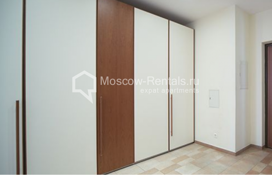 Photo #12 3-room (2 BR) apartment for <a href="http://moscow-rentals.ru/en/articles/long-term-rent" target="_blank">a long-term</a> rent
 in Russia, Moscow, Krasnoproletarskaya str., 7