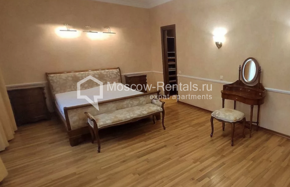 Photo #7 3-room (2 BR) apartment for <a href="http://moscow-rentals.ru/en/articles/long-term-rent" target="_blank">a long-term</a> rent
 in Russia, Moscow, Krasnoproletarskaya str., 7