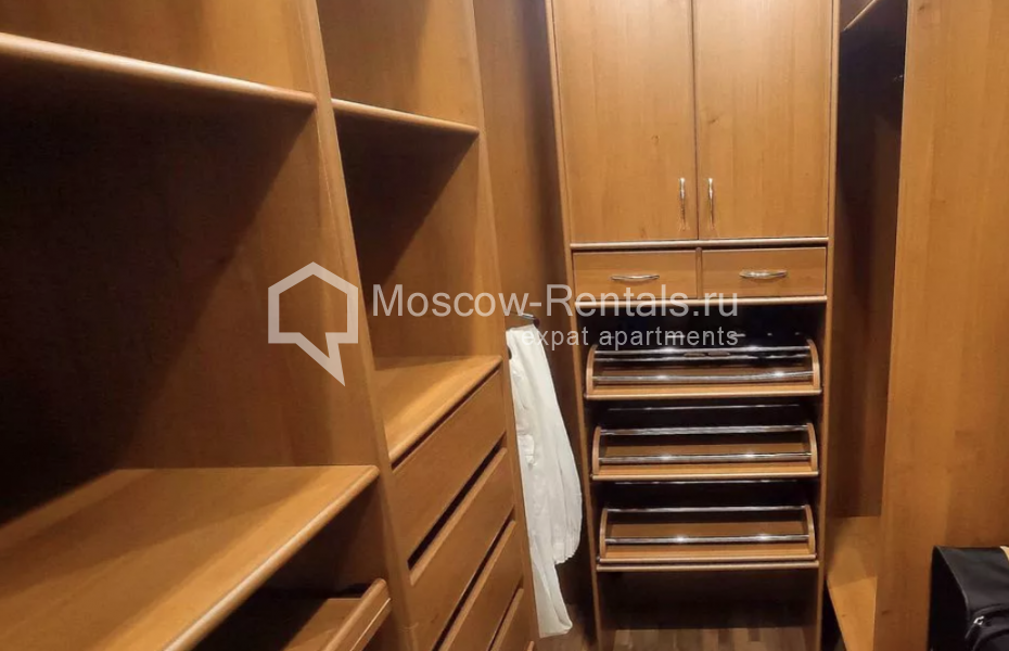 Photo #9 3-room (2 BR) apartment for <a href="http://moscow-rentals.ru/en/articles/long-term-rent" target="_blank">a long-term</a> rent
 in Russia, Moscow, Krasnoproletarskaya str., 7