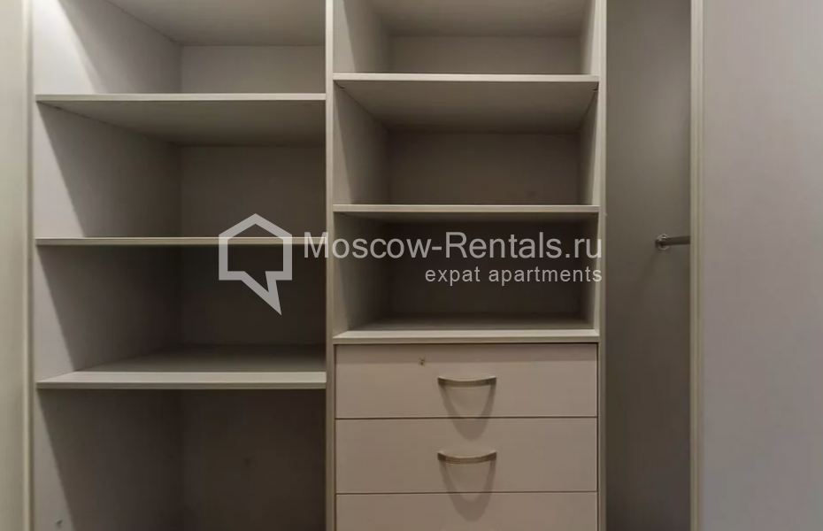 Photo #15 4-room (3 BR) apartment for <a href="http://moscow-rentals.ru/en/articles/long-term-rent" target="_blank">a long-term</a> rent
 in Russia, Moscow, Alabyana str, 13к2