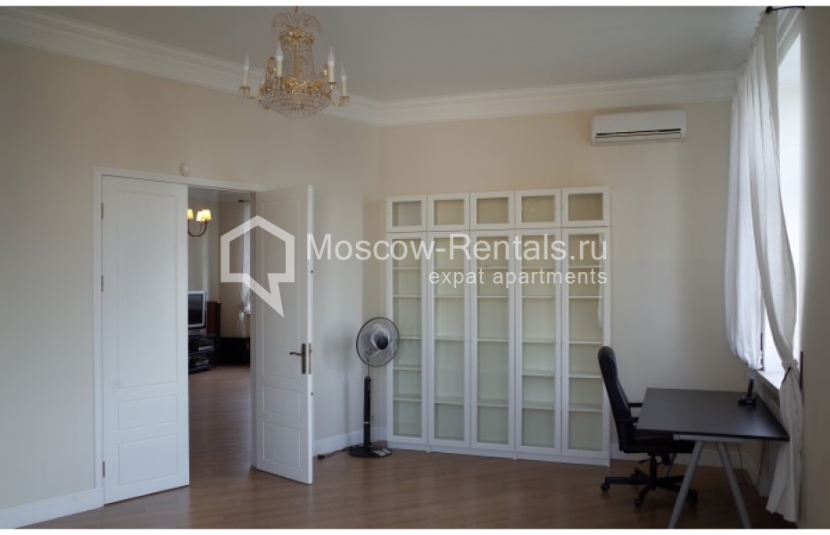 Photo #13 3-room (2 BR) apartment for <a href="http://moscow-rentals.ru/en/articles/long-term-rent" target="_blank">a long-term</a> rent
 in Russia, Moscow, Sukharevskyi lane., 15С1