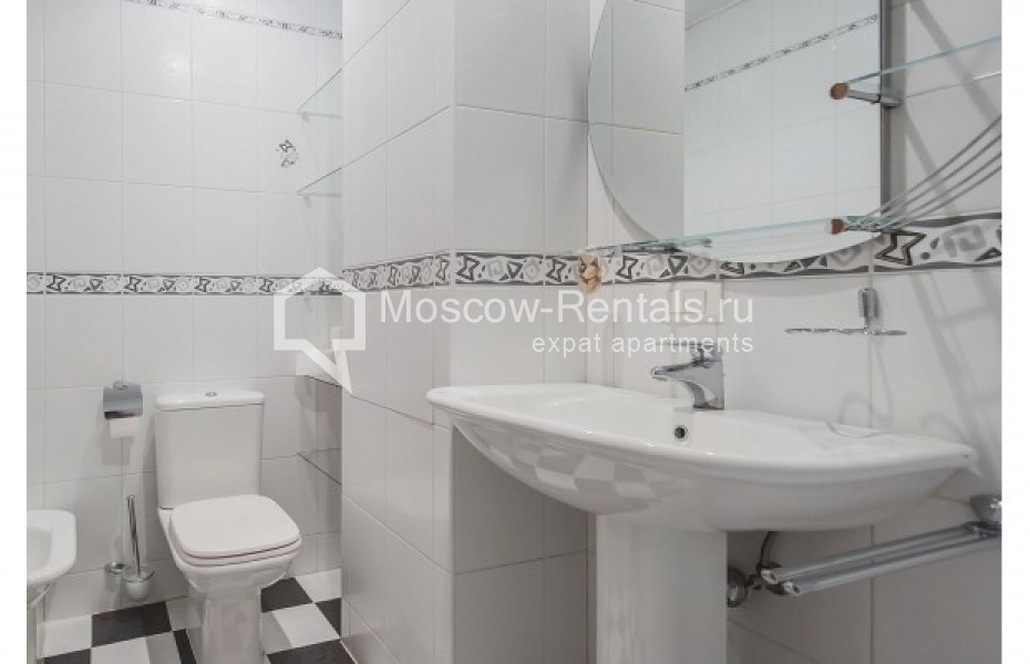 Photo #11 3-room (2 BR) apartment for <a href="http://moscow-rentals.ru/en/articles/long-term-rent" target="_blank">a long-term</a> rent
 in Russia, Moscow, Seleznevskaya str., 4