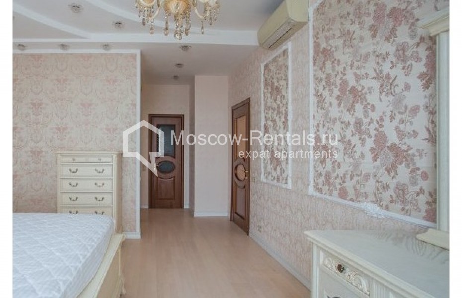 Photo #6 3-room (2 BR) apartment for <a href="http://moscow-rentals.ru/en/articles/long-term-rent" target="_blank">a long-term</a> rent
 in Russia, Moscow, Shmitovskyi pr, 16С1