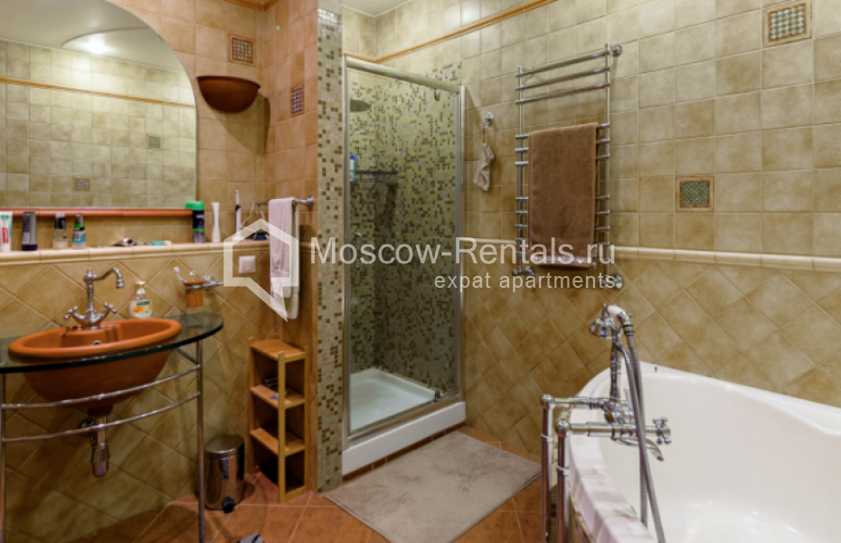 Photo #12 3-room (2 BR) apartment for <a href="http://moscow-rentals.ru/en/articles/long-term-rent" target="_blank">a long-term</a> rent
 in Russia, Moscow, Krasnaya Presnya str, 7