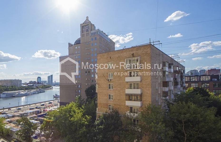 Photo #12 3-room (2 BR) apartment for <a href="http://moscow-rentals.ru/en/articles/long-term-rent" target="_blank">a long-term</a> rent
 in Russia, Moscow, Krasnopresnenskaya emb., 2/1