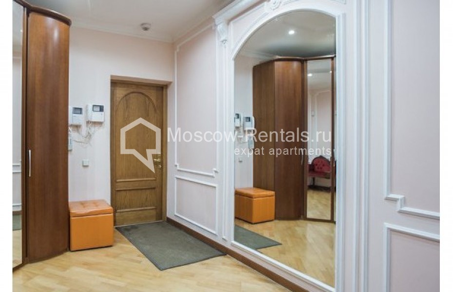 Photo #15 4-room (3 BR) apartment for <a href="http://moscow-rentals.ru/en/articles/long-term-rent" target="_blank">a long-term</a> rent
 in Russia, Moscow, Zoologicheskaya str., 22