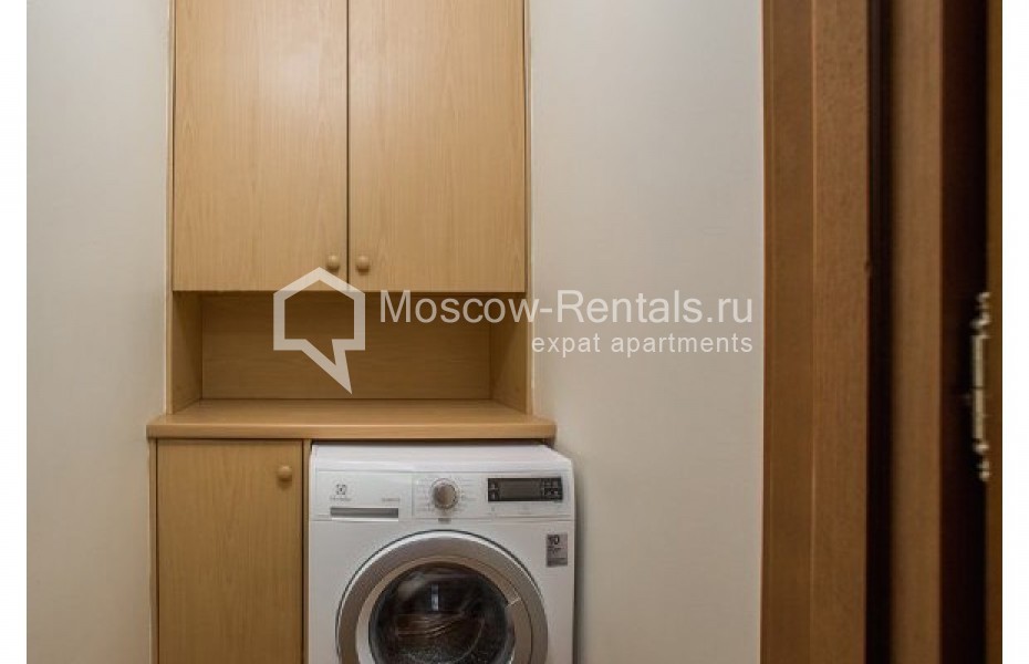 Photo #18 4-room (3 BR) apartment for <a href="http://moscow-rentals.ru/en/articles/long-term-rent" target="_blank">a long-term</a> rent
 in Russia, Moscow, Zoologicheskaya str., 22