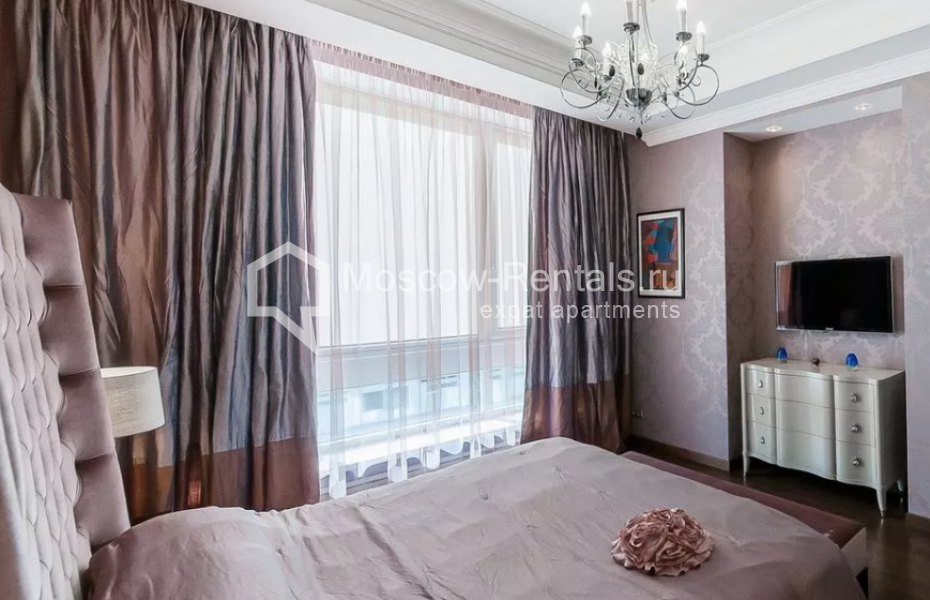 Photo #19 3-room (2 BR) apartment for <a href="http://moscow-rentals.ru/en/articles/long-term-rent" target="_blank">a long-term</a> rent
 in Russia, Moscow, Usacheva str., 2С3