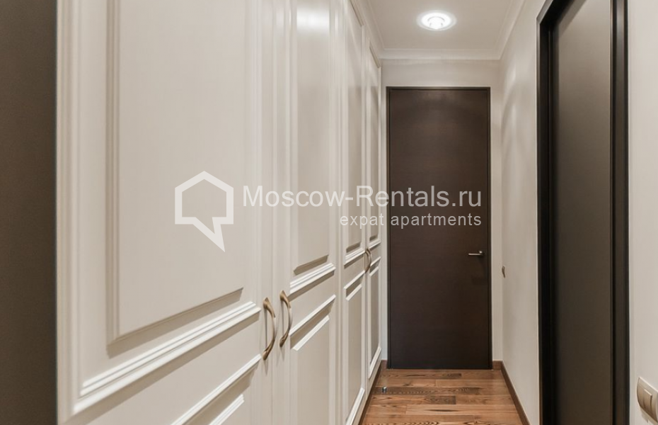 Photo #27 3-room (2 BR) apartment for <a href="http://moscow-rentals.ru/en/articles/long-term-rent" target="_blank">a long-term</a> rent
 in Russia, Moscow, Usacheva str., 2С3