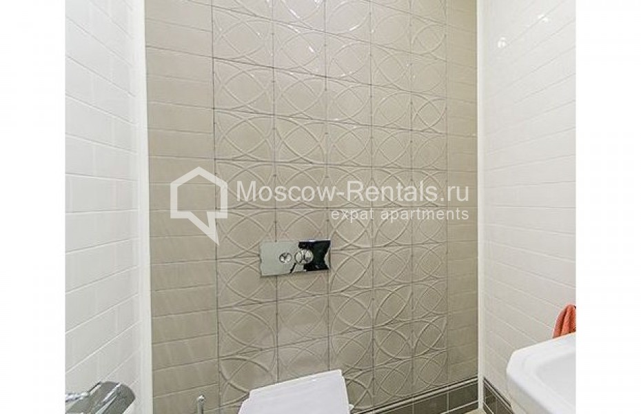 Photo #17 4-room (3 BR) apartment for <a href="http://moscow-rentals.ru/en/articles/long-term-rent" target="_blank">a long-term</a> rent
 in Russia, Moscow, Trubetskaya str., 10