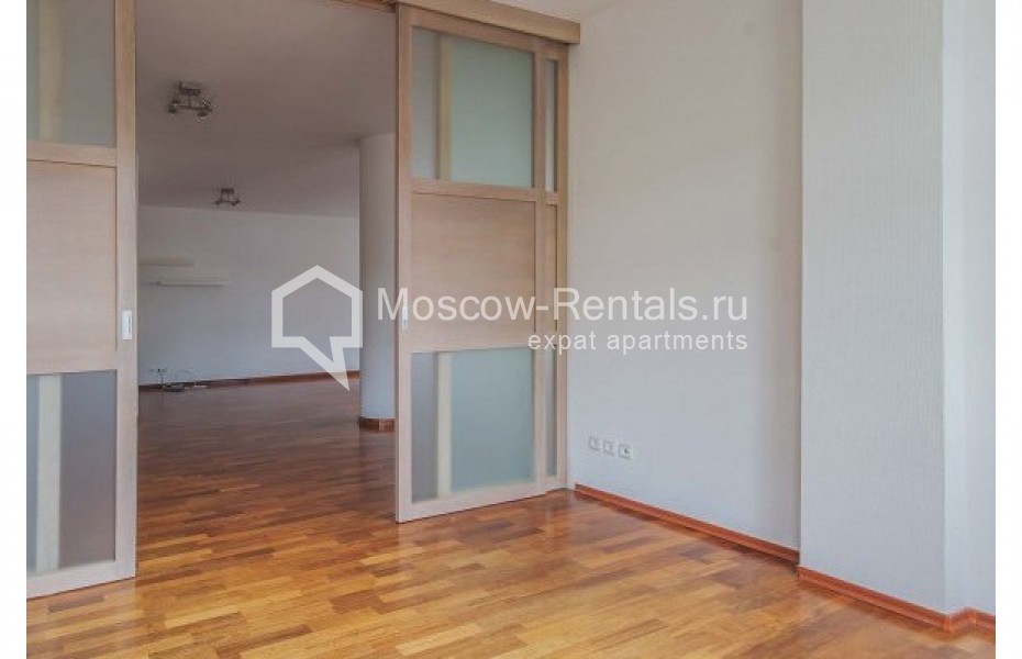 Photo #4 4-room (3 BR) apartment for <a href="http://moscow-rentals.ru/en/articles/long-term-rent" target="_blank">a long-term</a> rent
 in Russia, Moscow, Tsvetnoi blv, 16/1