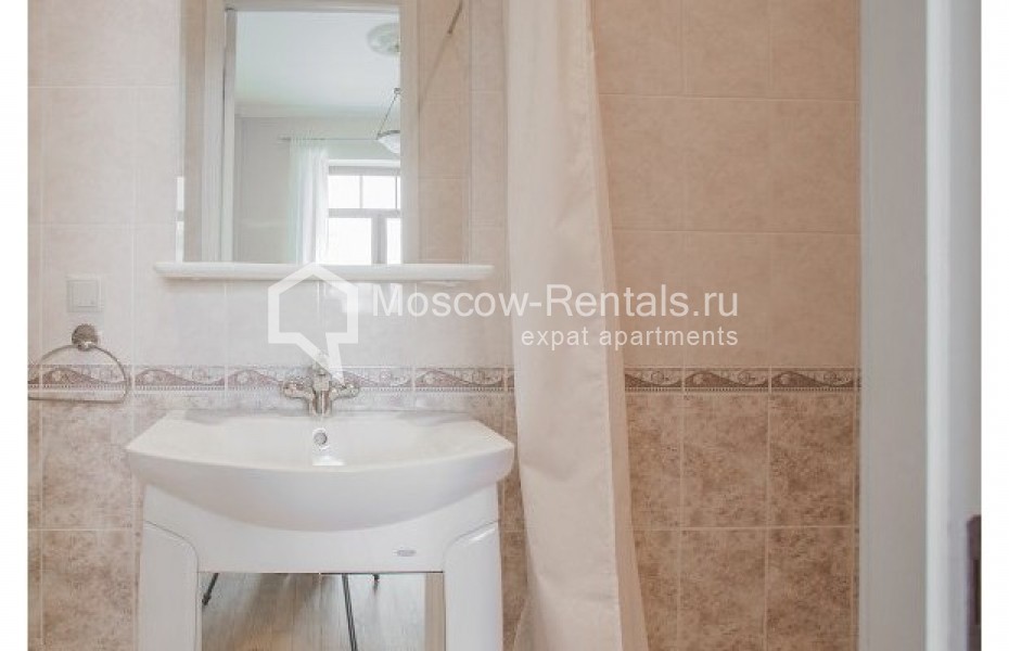 Photo #22 4-room (3 BR) apartment for <a href="http://moscow-rentals.ru/en/articles/long-term-rent" target="_blank">a long-term</a> rent
 in Russia, Moscow, Podsosenskyi lane, 5А