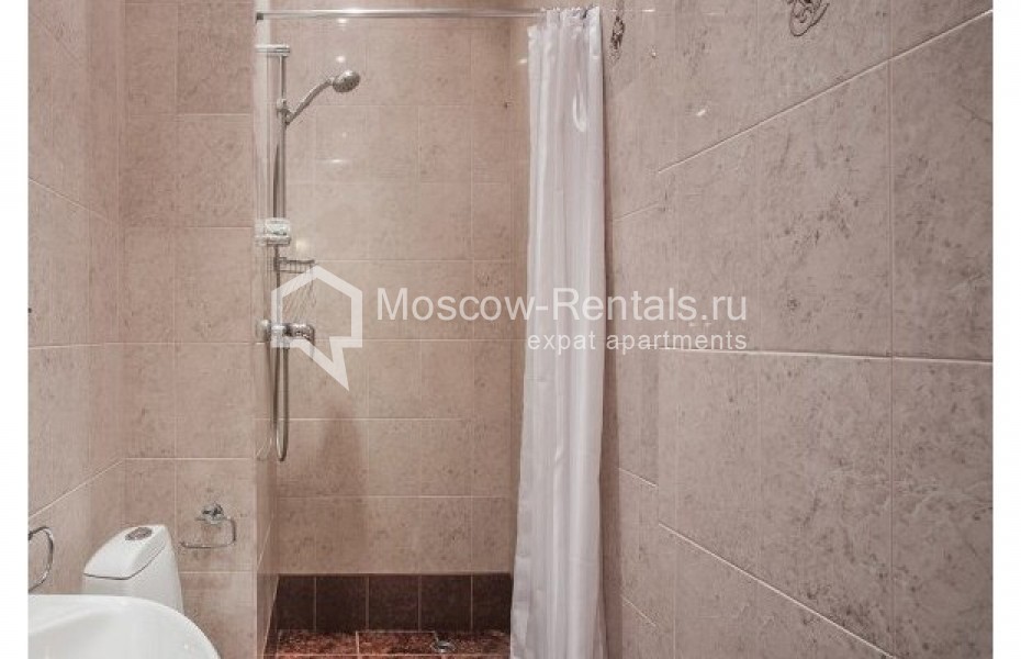 Photo #24 4-room (3 BR) apartment for <a href="http://moscow-rentals.ru/en/articles/long-term-rent" target="_blank">a long-term</a> rent
 in Russia, Moscow, Podsosenskyi lane, 5А