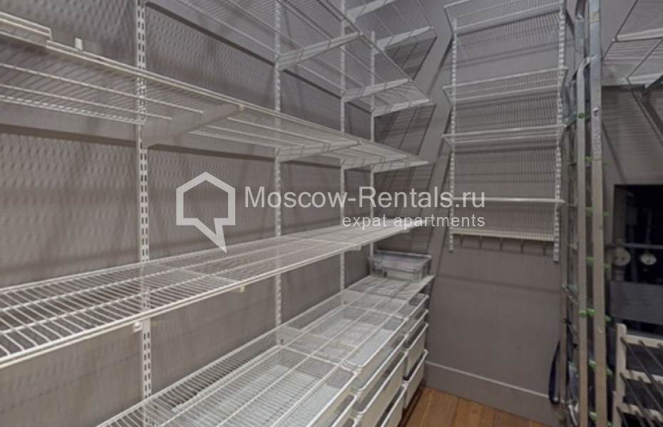 Photo #28 5-room (4 BR) apartment for <a href="http://moscow-rentals.ru/en/articles/long-term-rent" target="_blank">a long-term</a> rent
 in Russia, Moscow, Efremova str, 10с1к4/3