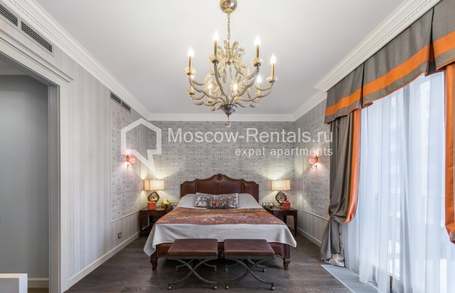Photo #8 4-room (3 BR) apartment for <a href="http://moscow-rentals.ru/en/articles/long-term-rent" target="_blank">a long-term</a> rent
 in Russia, Moscow, Lva Tolstogo str., 23к1