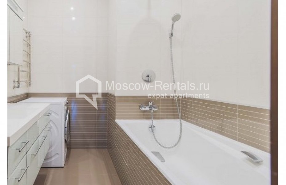 Photo #11 3-room (2 BR) apartment for <a href="http://moscow-rentals.ru/en/articles/long-term-rent" target="_blank">a long-term</a> rent
 in Russia, Moscow, Obolenskyi lane, 9К2