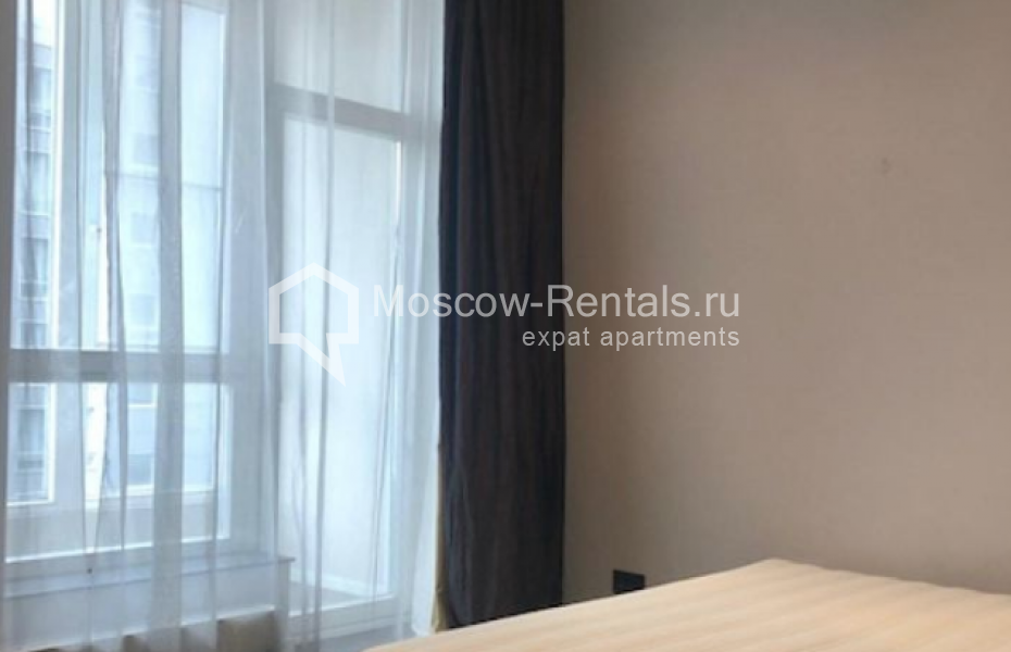 Photo #3 3-room (2 BR) apartment for <a href="http://moscow-rentals.ru/en/articles/long-term-rent" target="_blank">a long-term</a> rent
 in Russia, Moscow, Usacheva str, 2С3