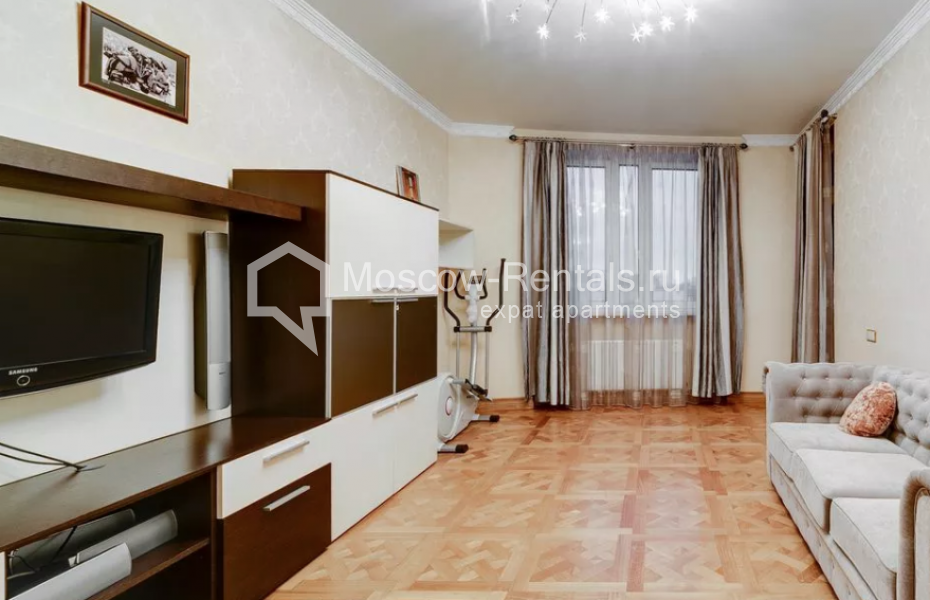 Photo #13 4-room (3 BR) apartment for <a href="http://moscow-rentals.ru/en/articles/long-term-rent" target="_blank">a long-term</a> rent
 in Russia, Moscow, Komsolmolskyi prosp., 32К2