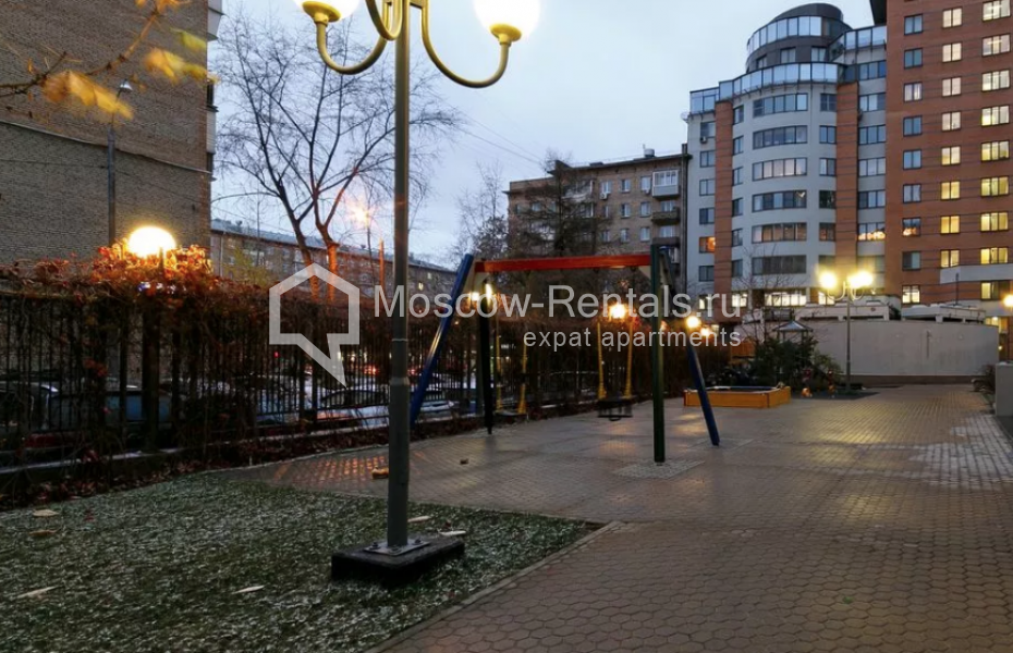 Photo #23 4-room (3 BR) apartment for <a href="http://moscow-rentals.ru/en/articles/long-term-rent" target="_blank">a long-term</a> rent
 in Russia, Moscow, Komsolmolskyi prosp., 32К2