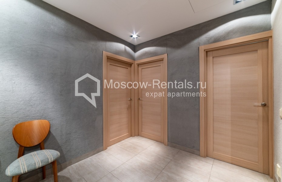 Photo #13 4-room (3 BR) apartment for <a href="http://moscow-rentals.ru/en/articles/long-term-rent" target="_blank">a long-term</a> rent
 in Russia, Moscow, Milutinskyi lane, 3