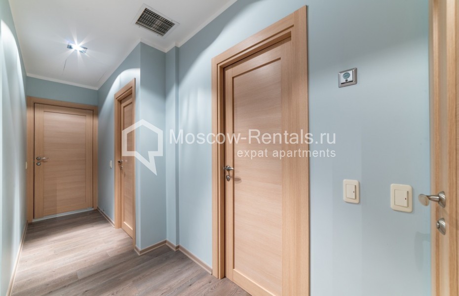 Photo #15 4-room (3 BR) apartment for <a href="http://moscow-rentals.ru/en/articles/long-term-rent" target="_blank">a long-term</a> rent
 in Russia, Moscow, Milutinskyi lane, 3