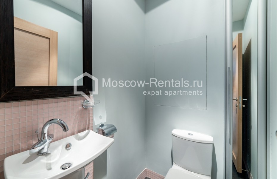 Photo #20 4-room (3 BR) apartment for <a href="http://moscow-rentals.ru/en/articles/long-term-rent" target="_blank">a long-term</a> rent
 in Russia, Moscow, Milutinskyi lane, 3