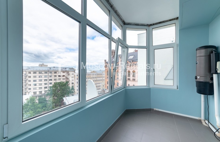 Photo #22 4-room (3 BR) apartment for <a href="http://moscow-rentals.ru/en/articles/long-term-rent" target="_blank">a long-term</a> rent
 in Russia, Moscow, Milutinskyi lane, 3