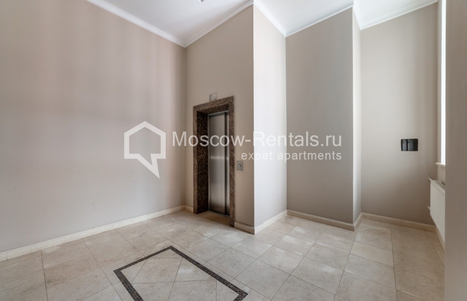 Photo #28 4-room (3 BR) apartment for <a href="http://moscow-rentals.ru/en/articles/long-term-rent" target="_blank">a long-term</a> rent
 in Russia, Moscow, Milutinskyi lane, 3