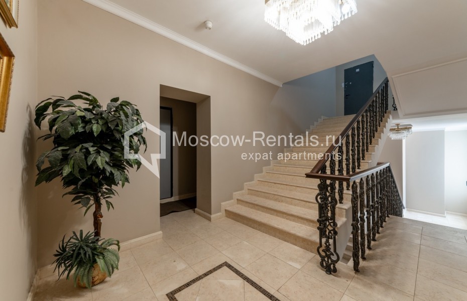 Photo #34 4-room (3 BR) apartment for <a href="http://moscow-rentals.ru/en/articles/long-term-rent" target="_blank">a long-term</a> rent
 in Russia, Moscow, Milutinskyi lane, 3