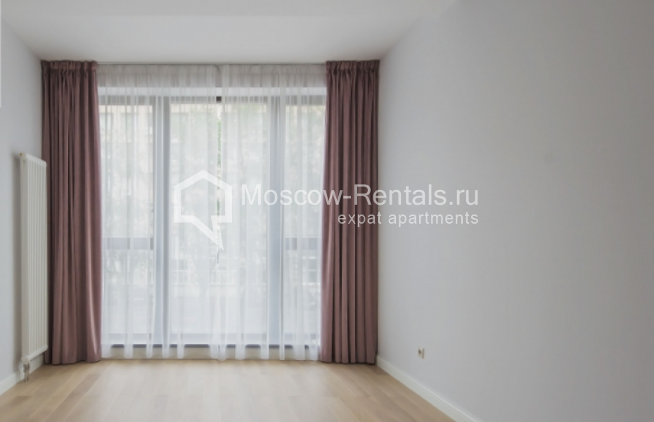 Photo #7 4-room (3 BR) apartment for <a href="http://moscow-rentals.ru/en/articles/long-term-rent" target="_blank">a long-term</a> rent
 in Russia, Moscow, Sergeya Makeeva str, 9к2