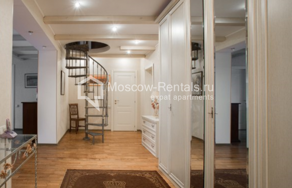 Photo #11 3-room (2 BR) apartment for <a href="http://moscow-rentals.ru/en/articles/long-term-rent" target="_blank">a long-term</a> rent
 in Russia, Moscow, Ostozhenka str, 20