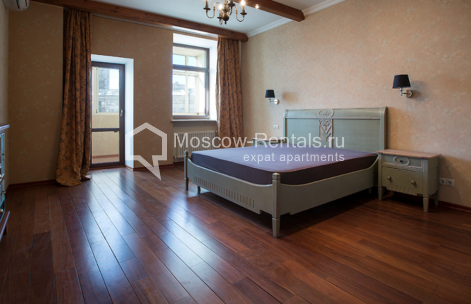 Photo #8 3-room (2 BR) apartment for <a href="http://moscow-rentals.ru/en/articles/long-term-rent" target="_blank">a long-term</a> rent
 in Russia, Moscow, Milutinskyi lane, 3
