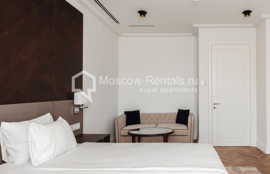 Photo #18 7-room (6 BR) apartment for <a href="http://moscow-rentals.ru/en/articles/long-term-rent" target="_blank">a long-term</a> rent
 in Russia, Moscow, Okhotnyi Ryad str, 2