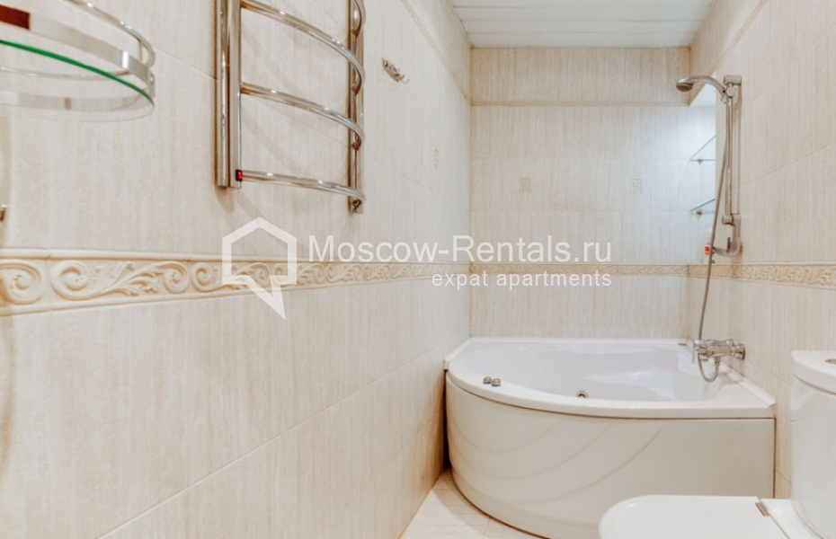 Photo #15 4-room (3 BR) apartment for <a href="http://moscow-rentals.ru/en/articles/long-term-rent" target="_blank">a long-term</a> rent
 in Russia, Moscow, Arbat str, 43