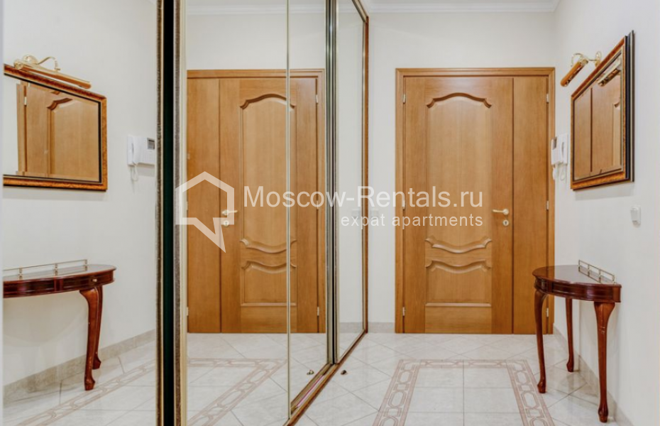 Photo #23 4-room (3 BR) apartment for <a href="http://moscow-rentals.ru/en/articles/long-term-rent" target="_blank">a long-term</a> rent
 in Russia, Moscow, Arbat str, 43