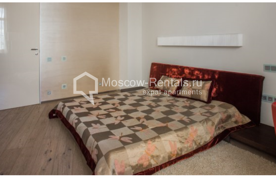 Photo #8 3-room (2 BR) apartment for <a href="http://moscow-rentals.ru/en/articles/long-term-rent" target="_blank">a long-term</a> rent
 in Russia, Moscow, 1st Kolobovskyi lane, 14