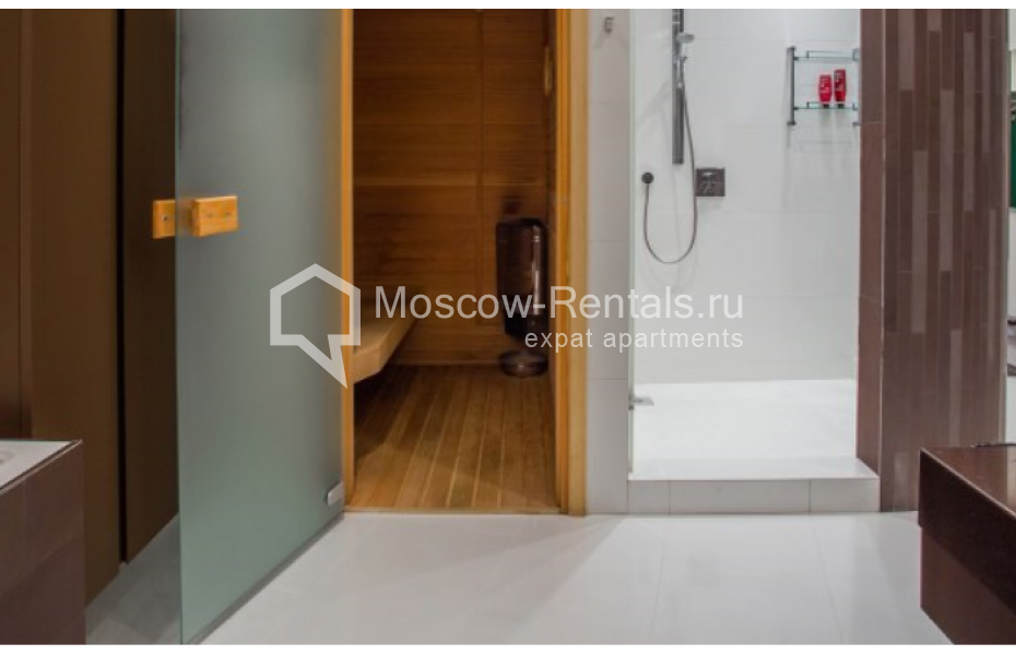 Photo #14 3-room (2 BR) apartment for <a href="http://moscow-rentals.ru/en/articles/long-term-rent" target="_blank">a long-term</a> rent
 in Russia, Moscow, 1st Kolobovskyi lane, 14