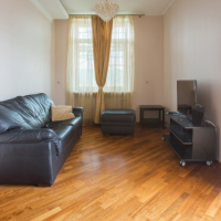 Photo #1 2-room (1 BR) apartment for <a href="http://moscow-rentals.ru/en/articles/long-term-rent" target="_blank">a long-term</a> rent
 in Russia, Moscow, Karetnyi Ryad str, 5/10 С 2